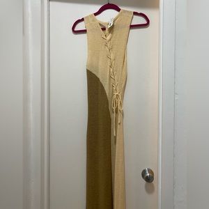 Acoa Two-Toned Maxi Dress